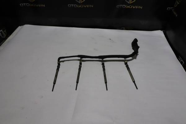 FORD TRANSİT 120 - 120 V ÇIKMA PARÇA TRANSİT V155 BUJİ ISITMA